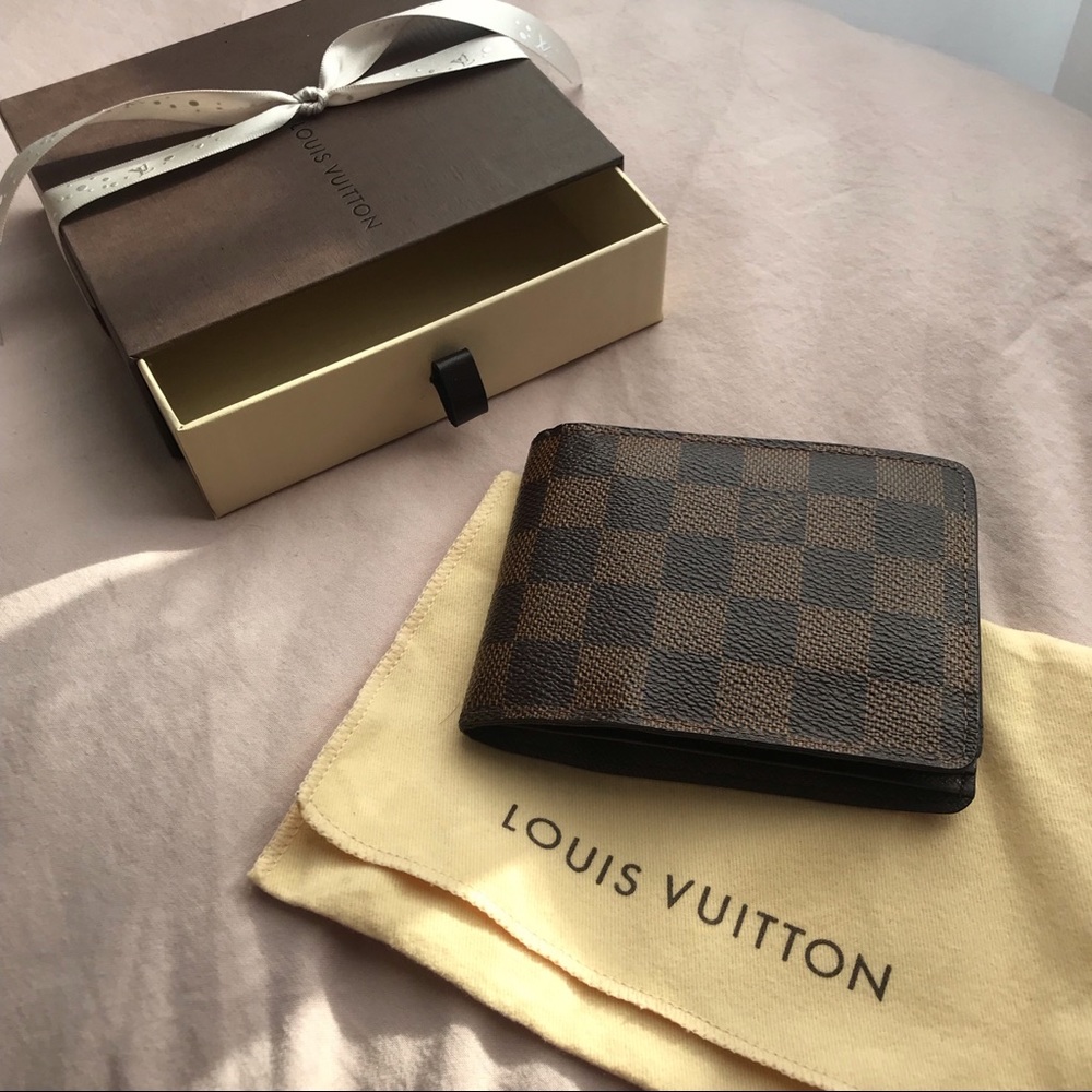 Louis Vuitton Damien Bi Fold Multiple Wallet